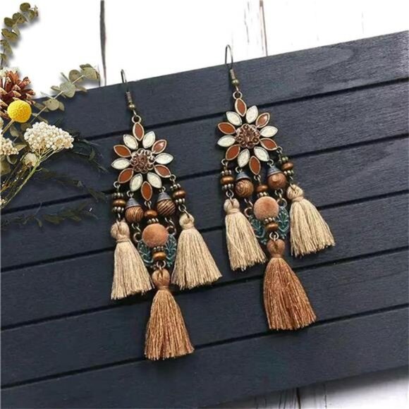 Boho Dreamcatcher Dangle Earrings | Feather Tassel Vintage Bohemian Jewelry - Picture 2 of 8